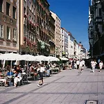 Apartment Cityside Muenchenplanegg