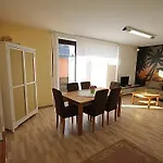 Cityside Muenchenplanegg Apartment *