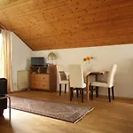 Apartment Cityside Muenchenplanegg